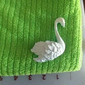 Hand made and painted seramic brooch